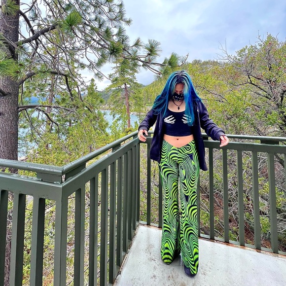 Meet your Posher, Saige - Picture 1 of 3